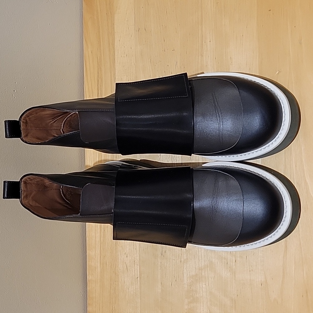 Marni Black Leather Chelsea Boots - Picture 2 of 15